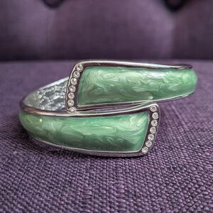 Fuma Bangle Bracelet Turn Into Purse Holder.